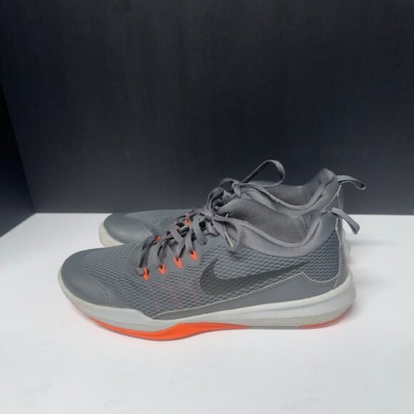 Nike Legend Trainers Men's Size 9 - Picture 1 of 11